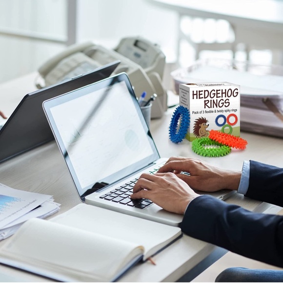 🆕 Sensory Ring and Fidget Toy 3 Pack | Soft, Flexible Ring and Rubber Spikes - Picture 5 of 8